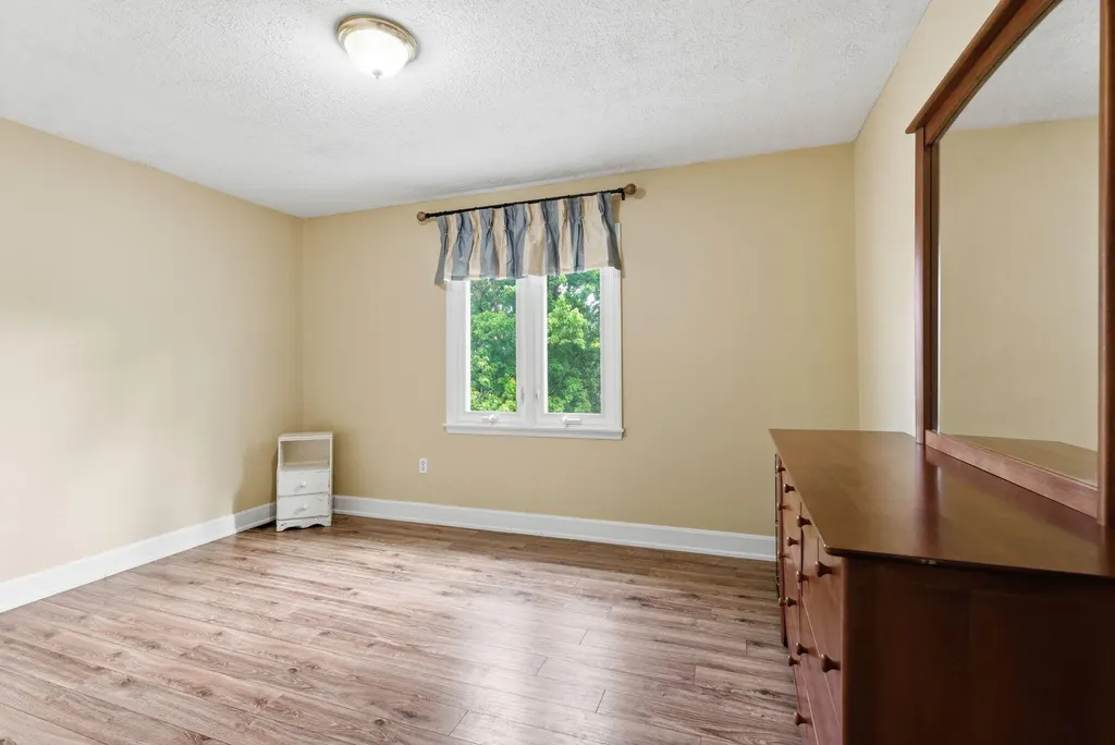 385 Old Paris Pike Cynthiana KY 41031