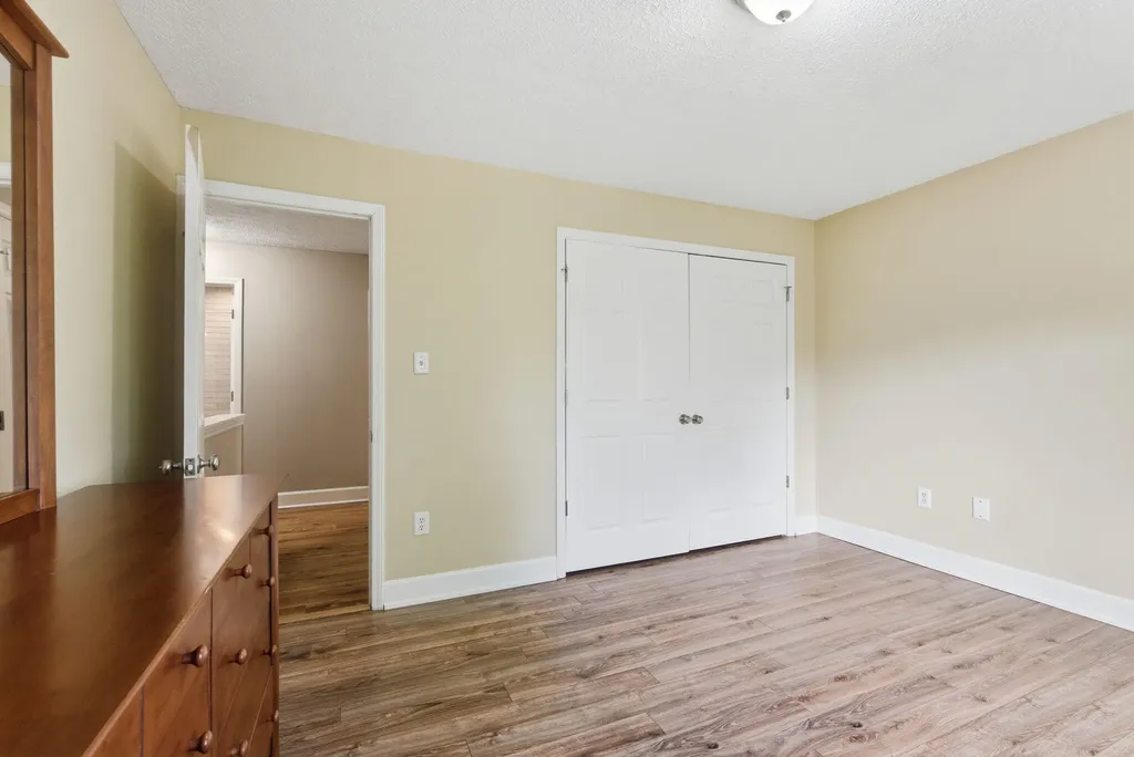 385 Old Paris Pike Cynthiana KY 41031
