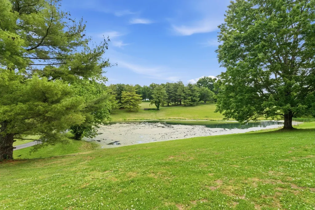 385 Old Paris Pike Cynthiana KY 41031