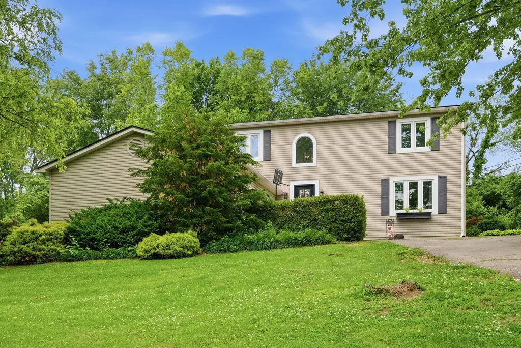 385 Old Paris Pike Cynthiana KY 41031