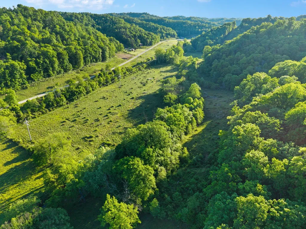 139 Burcham Fork Road Jackson KY 41339