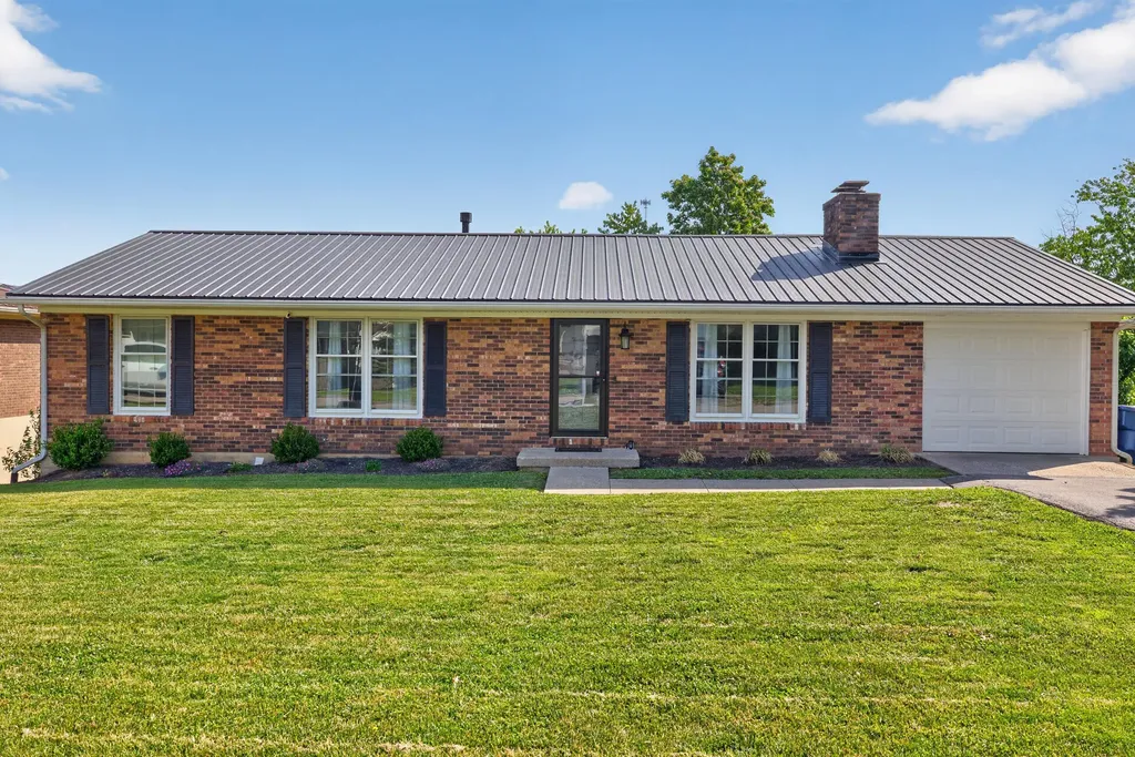 13 Lakeview Drive Winchester KY 40391