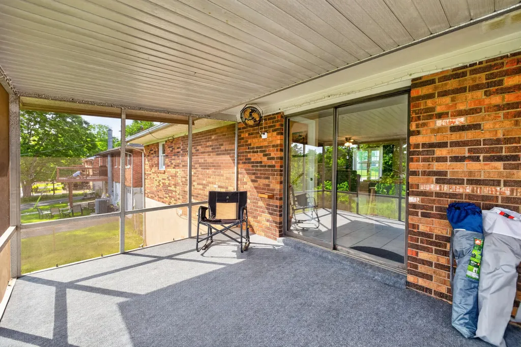 13 Lakeview Drive Winchester KY 40391
