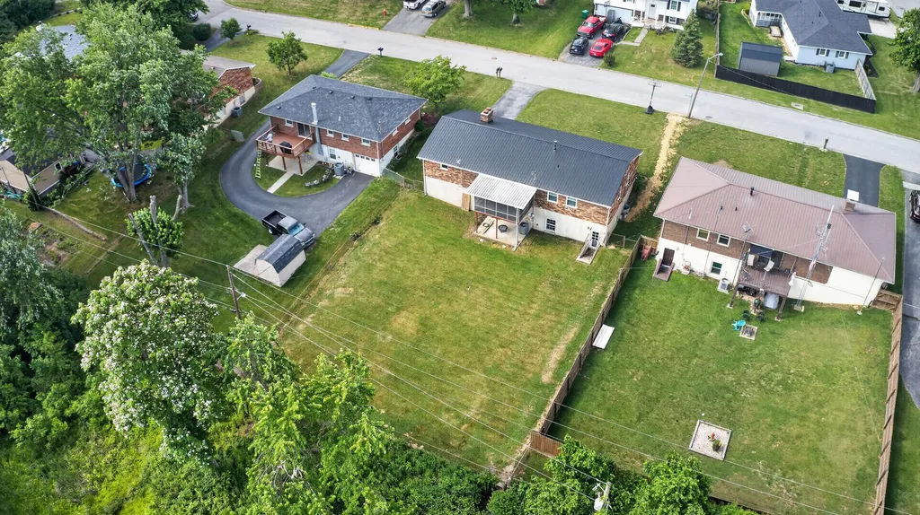13 Lakeview Drive Winchester KY 40391