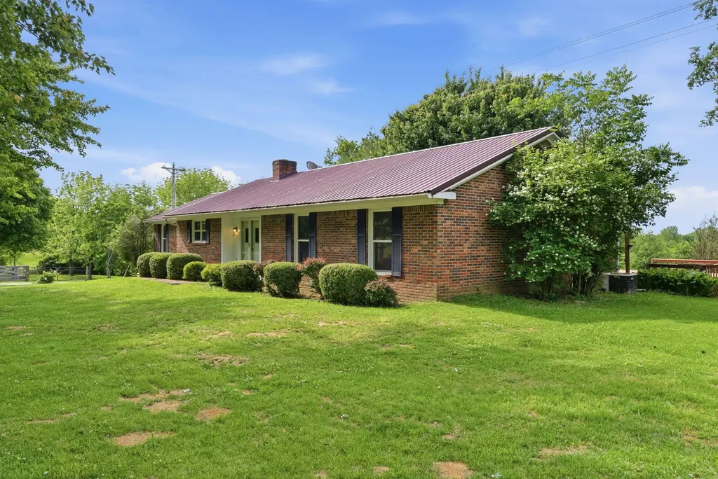 3828 Kentucky Highway 36 Cynthiana KY 41031