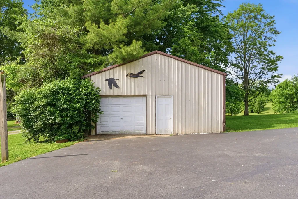 3828 Kentucky Highway 36 Cynthiana KY 41031
