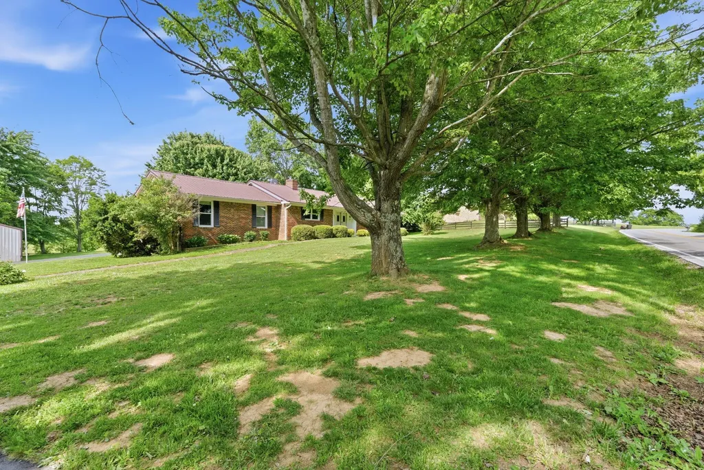 3828 Kentucky Highway 36 Cynthiana KY 41031