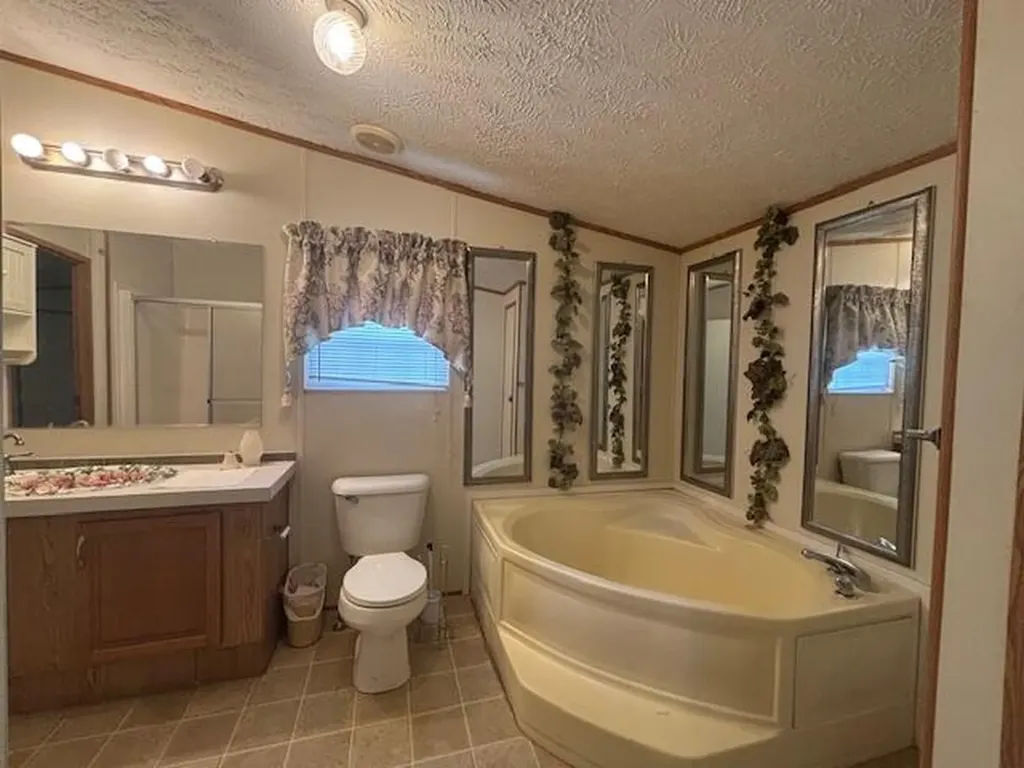 1488 Albright Mill Road Somerset KY 42503