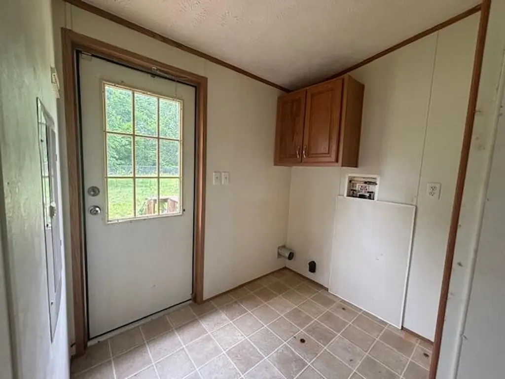 1488 Albright Mill Road Somerset KY 42503