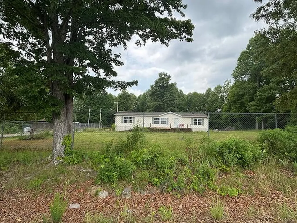 1488 Albright Mill Road Somerset KY 42503