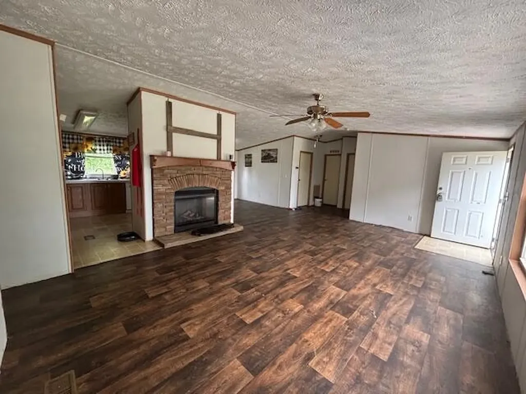 1488 Albright Mill Road Somerset KY 42503