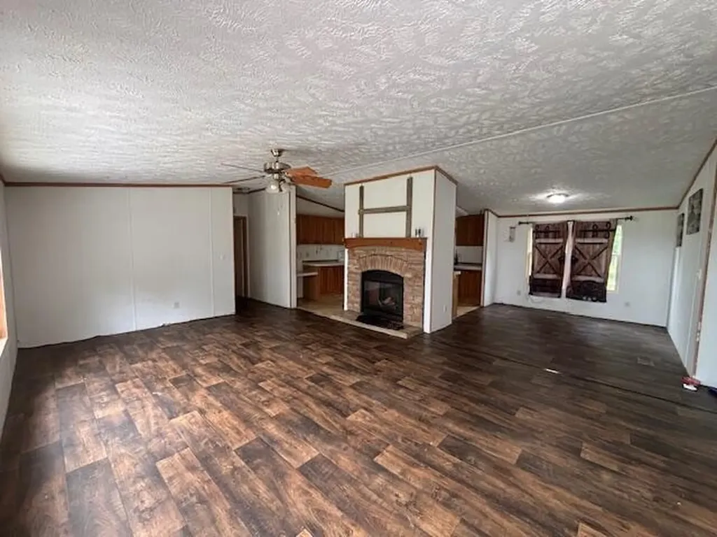1488 Albright Mill Road Somerset KY 42503