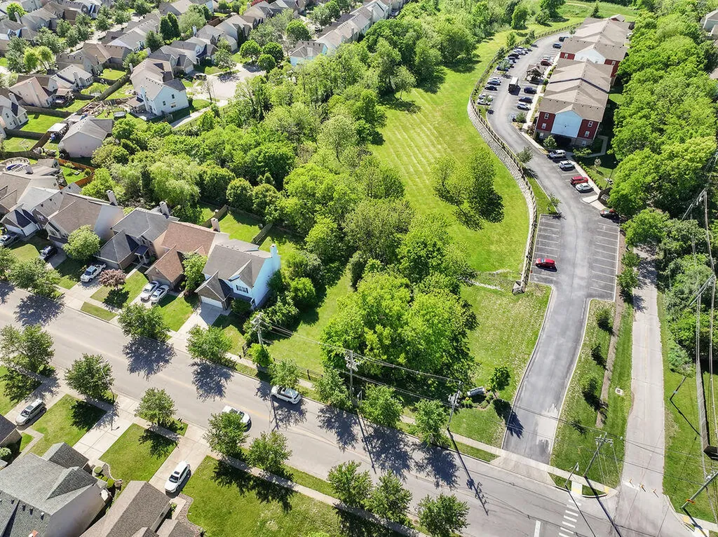 3769 Winthrop Drive Lexington KY 40514