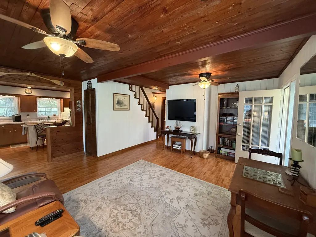 2023 Key 1383 Russell Springs KY 42642