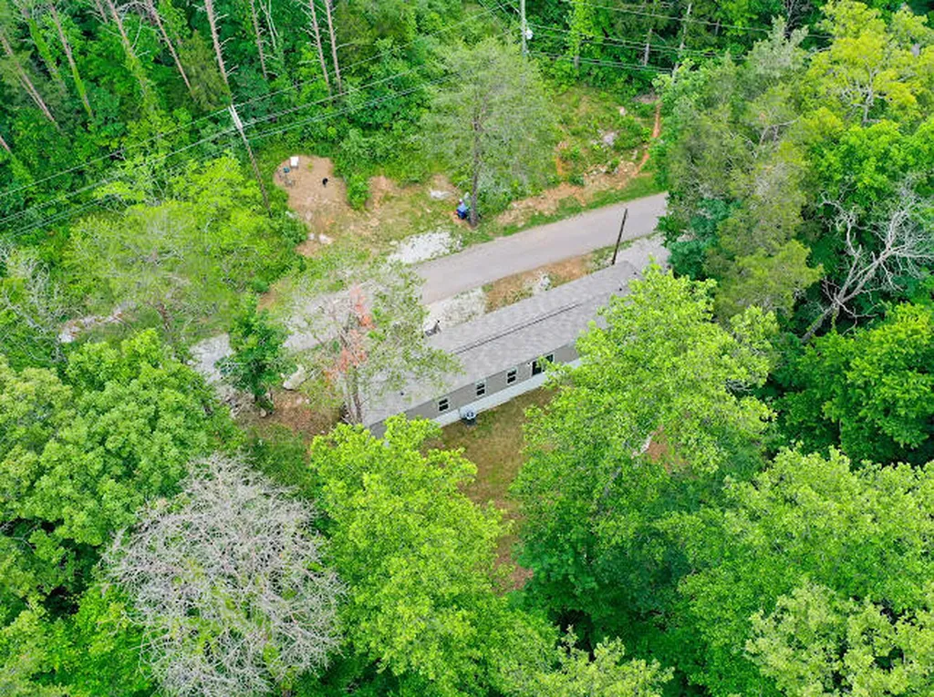 536 Stone Gate Drive Burnside KY 42519