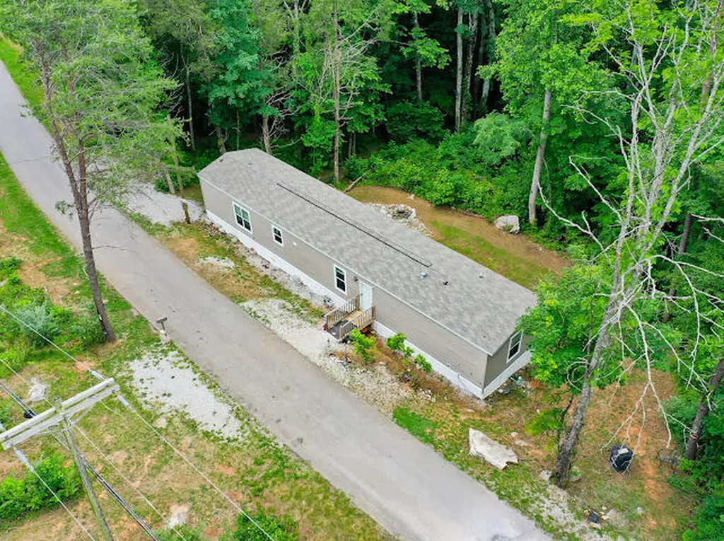 536 Stone Gate Drive Burnside KY 42519