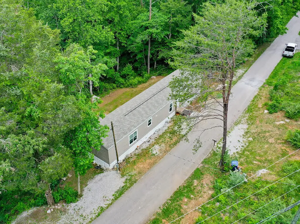 536 Stone Gate Drive Burnside KY 42519