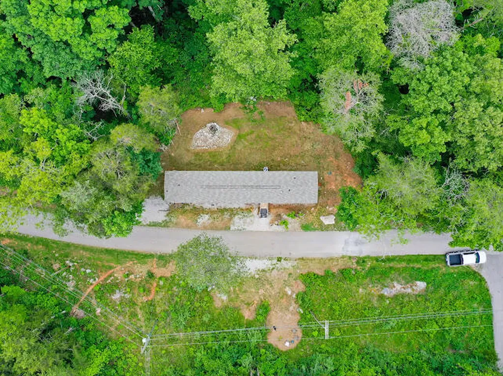 536 Stone Gate Drive Burnside KY 42519