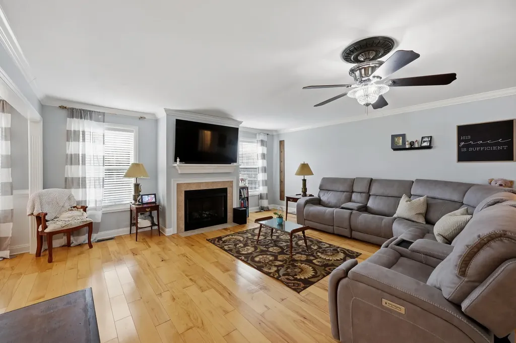 150 Coachman Place Georgetown KY 40324