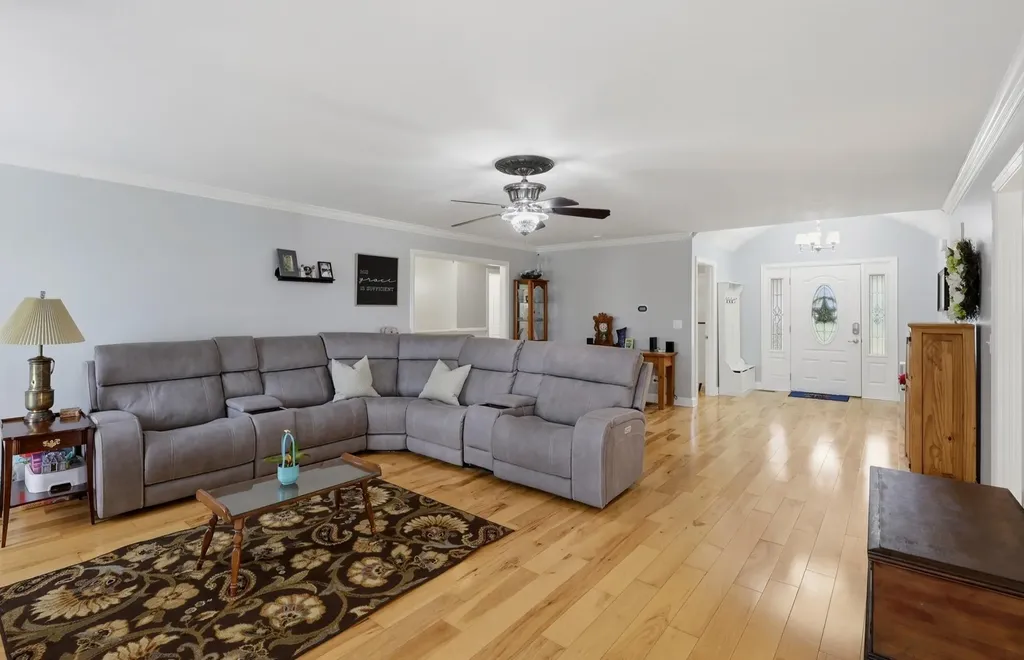 150 Coachman Place Georgetown KY 40324