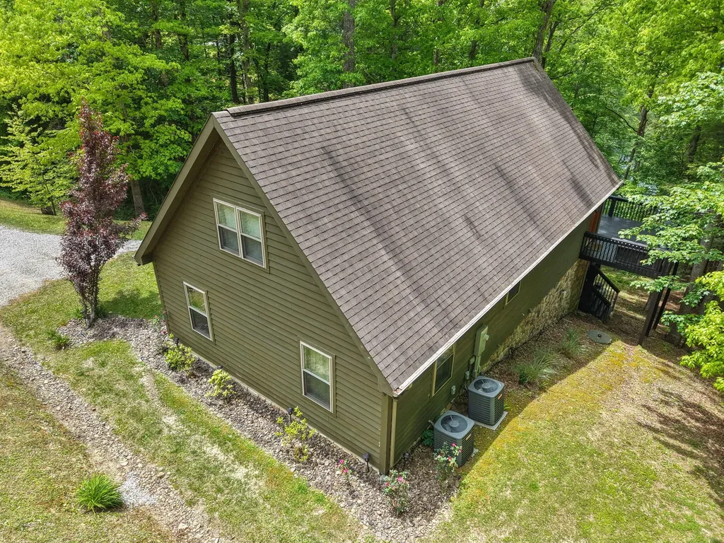 316 Wood View Drive East Bernstadt KY 40729