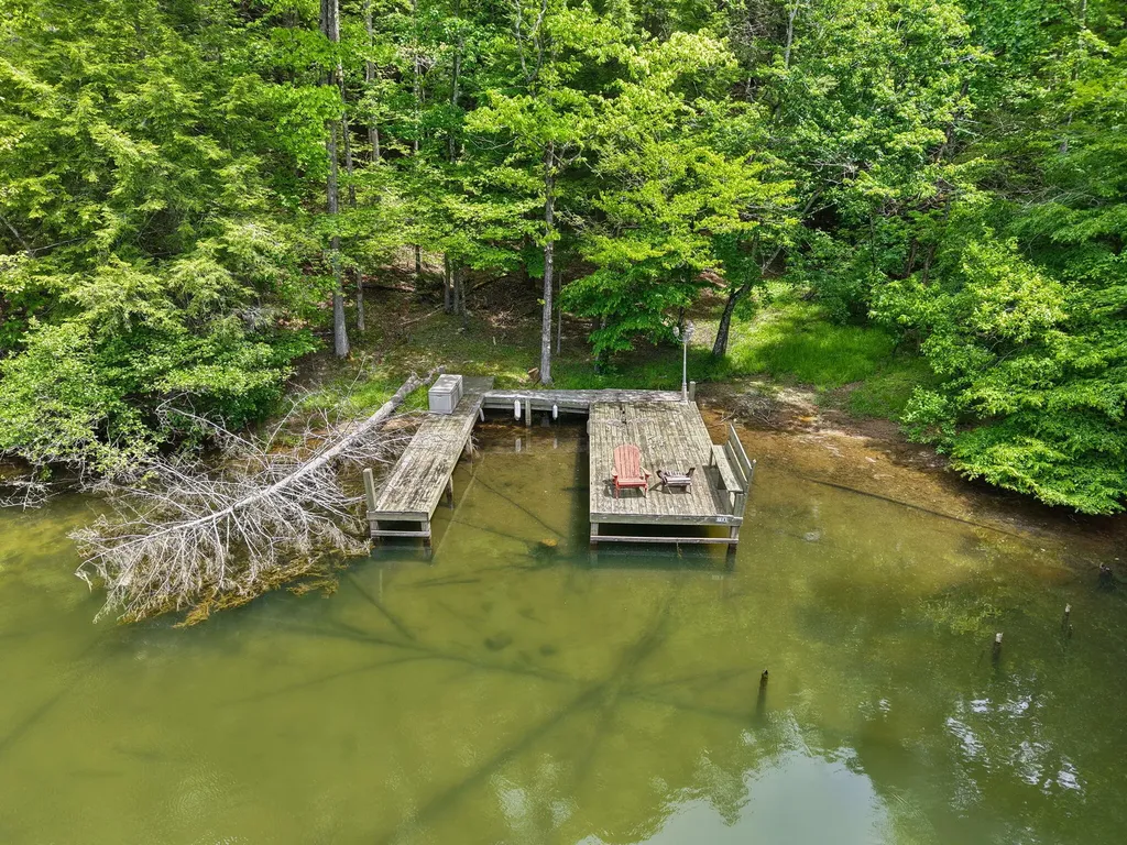 316 Wood View Drive East Bernstadt KY 40729