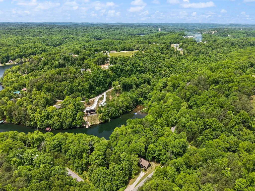 316 Wood View Drive East Bernstadt KY 40729