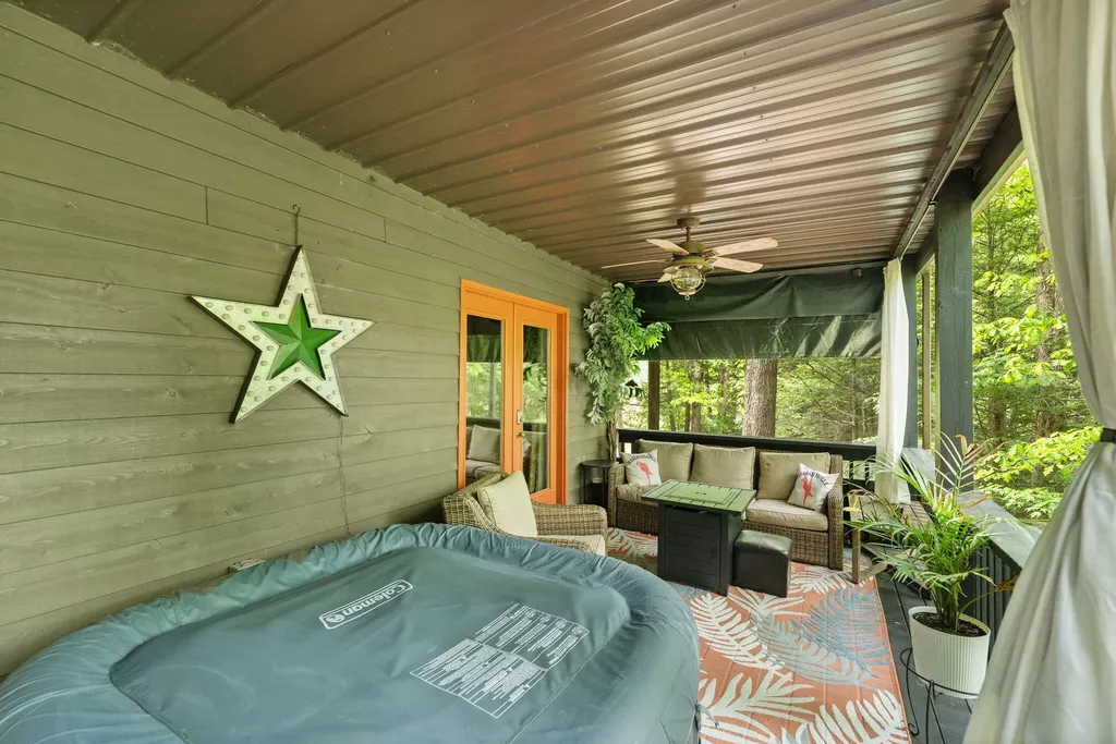 316 Wood View Drive East Bernstadt KY 40729