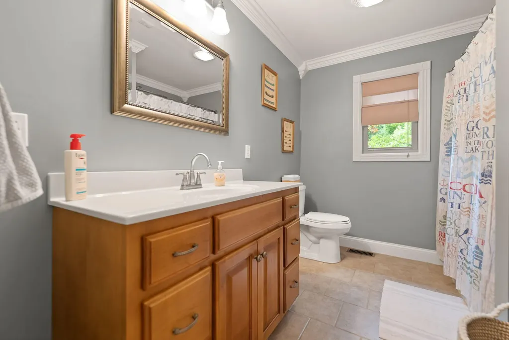 316 Wood View Drive East Bernstadt KY 40729