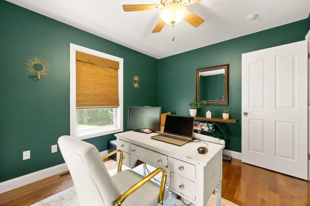 316 Wood View Drive East Bernstadt KY 40729