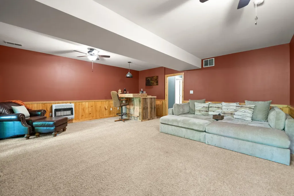 316 Wood View Drive East Bernstadt KY 40729