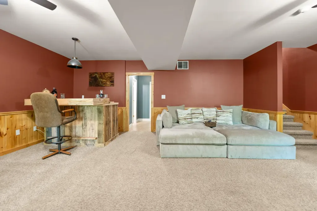 316 Wood View Drive East Bernstadt KY 40729