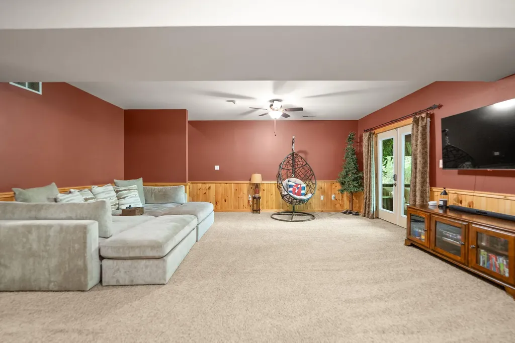 316 Wood View Drive East Bernstadt KY 40729