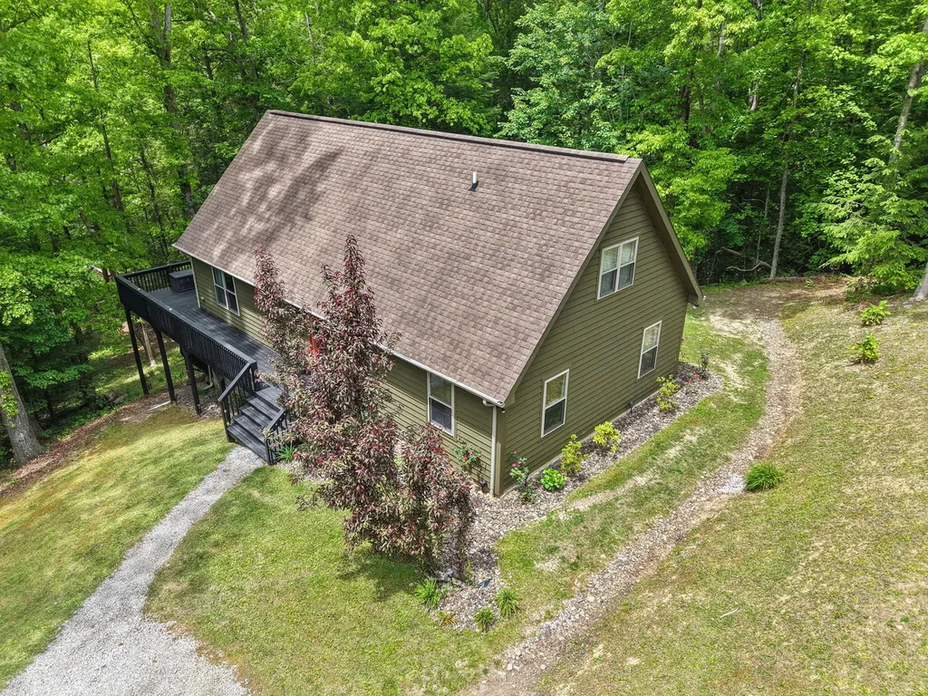 316 Wood View Drive East Bernstadt KY 40729