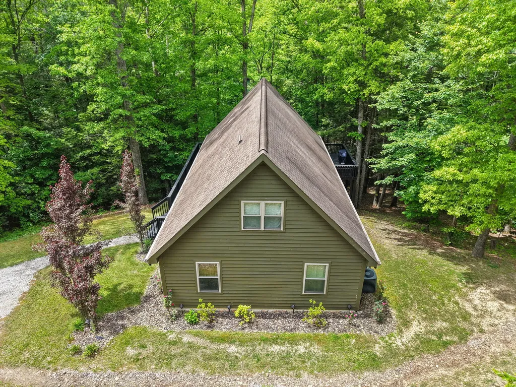 316 Wood View Drive East Bernstadt KY 40729