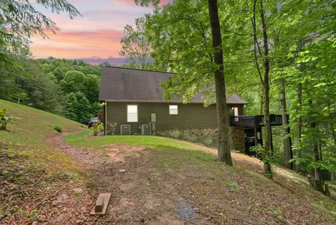 316 Wood View Drive East Bernstadt KY 40729