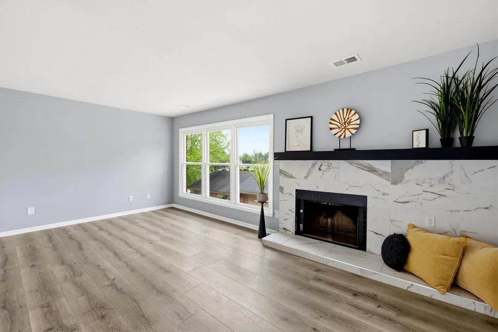 305 Bainbridge Drive Lexington KY 40509