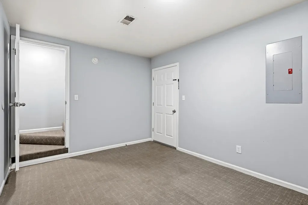 305 Bainbridge Drive Lexington KY 40509