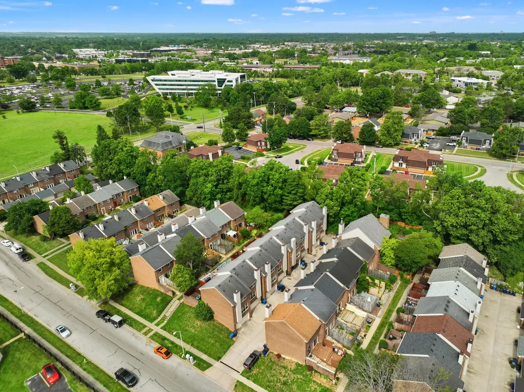 305 Bainbridge Drive Lexington KY 40509