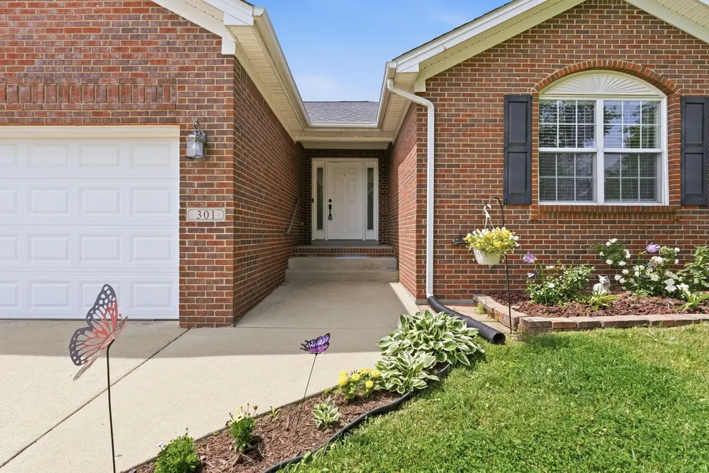 301 Harlan Drive Nicholasville KY 40356
