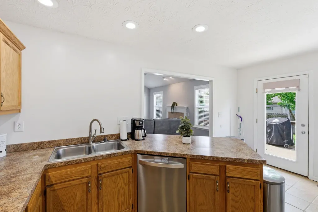 301 Harlan Drive Nicholasville KY 40356