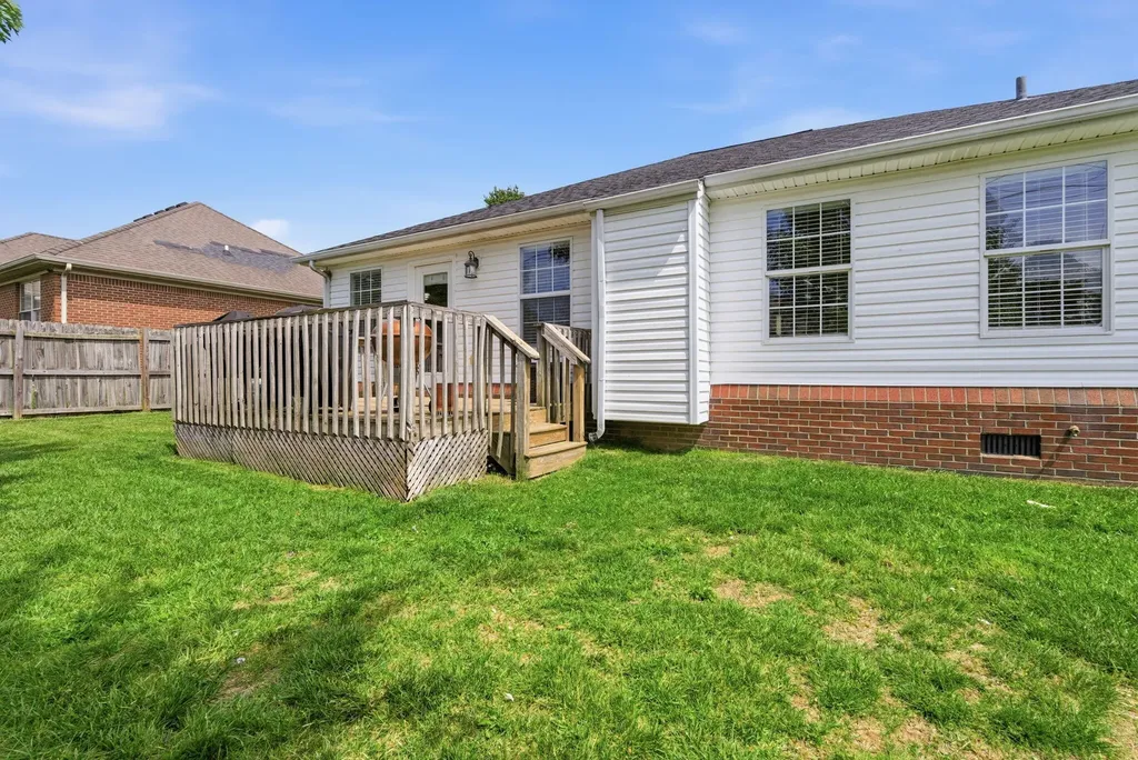 301 Harlan Drive Nicholasville KY 40356