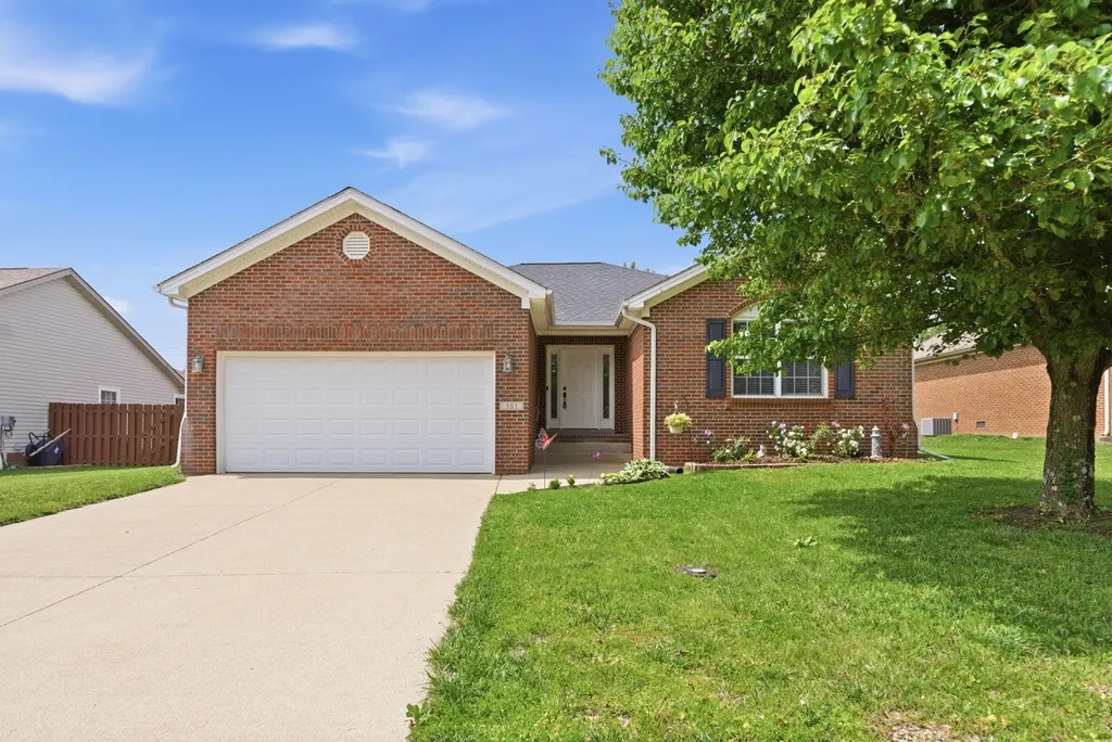 301 Harlan Drive Nicholasville KY 40356