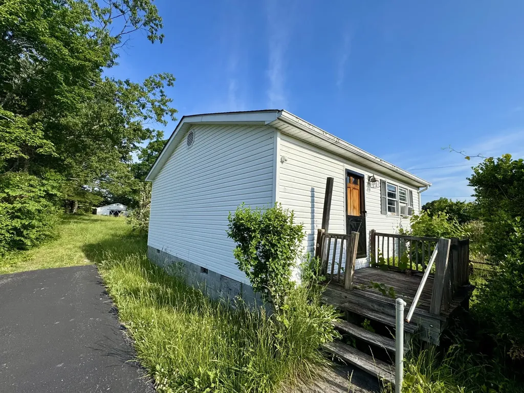 2171 Scaffold Cane Road Berea KY 40403