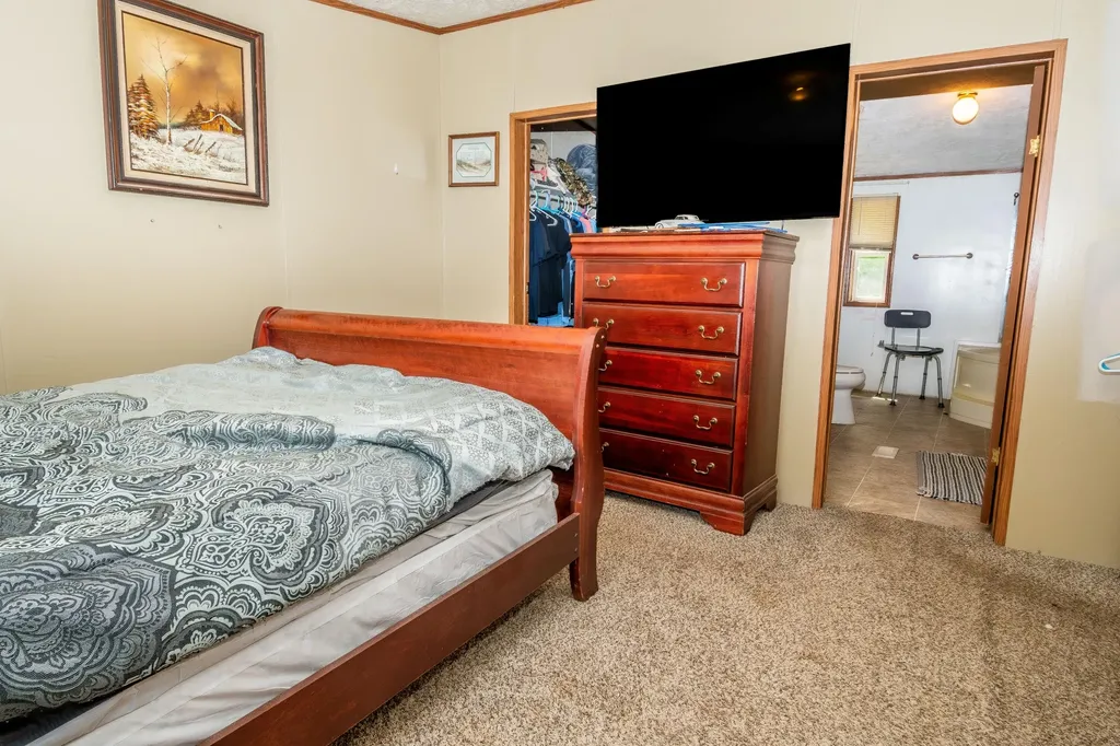 153 R Vancleve Road Campton KY 41301