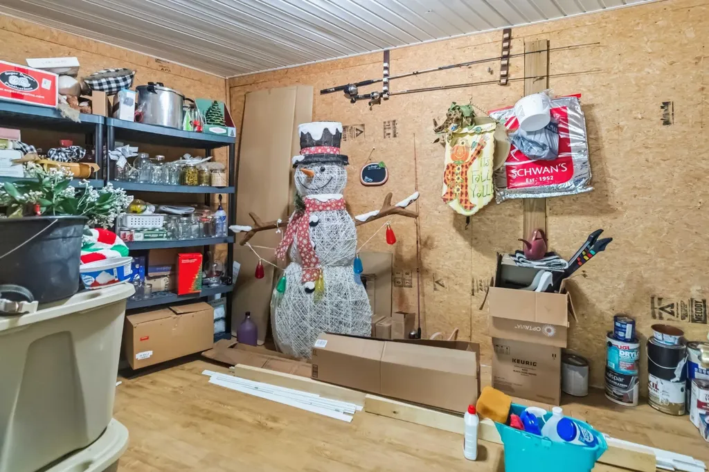 1597 Fisherman Cove Road London KY 40741