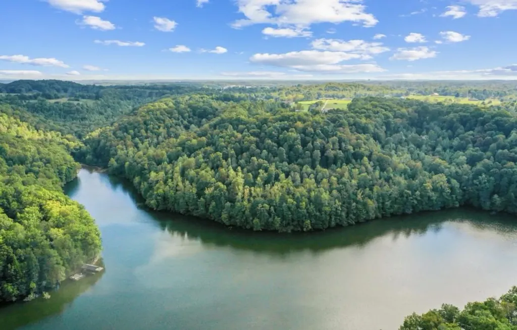 9999 Cabin Creek Road Drive London KY 40741