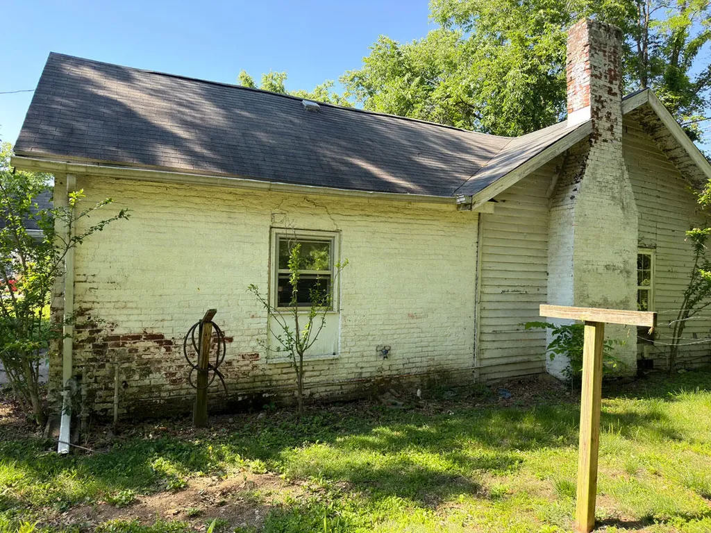 101 Ilhardt Avenue Nicholasville KY 40356
