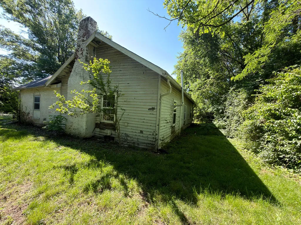 101 Ilhardt Avenue Nicholasville KY 40356