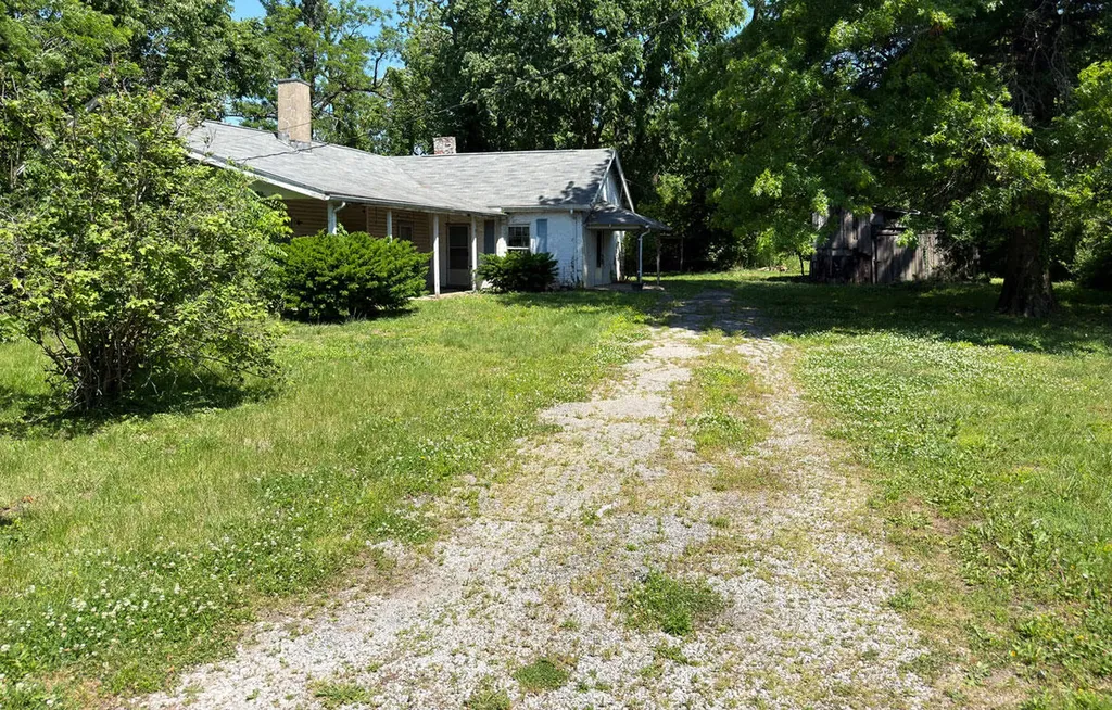 101 Ilhardt Avenue Nicholasville KY 40356